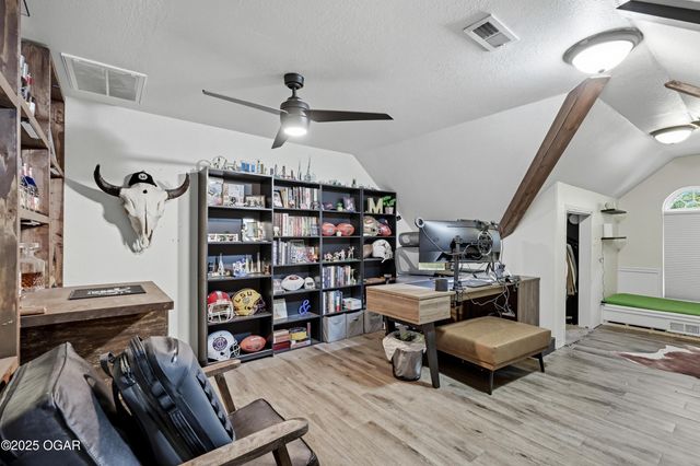 505 Timber Hill Rd, Joplin, MO 64801