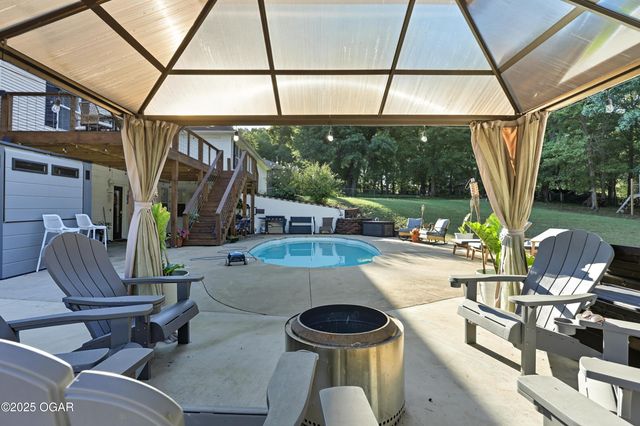 505 Timber Hill Rd, Joplin, MO 64801