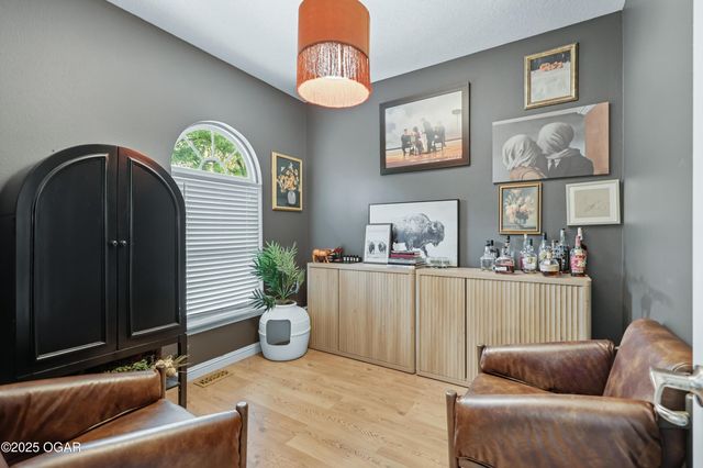 505 Timber Hill Rd, Joplin, MO 64801