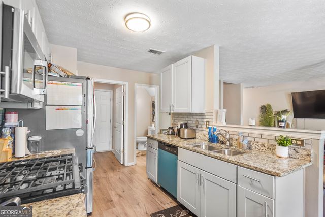 2007 Manhattan Parkway, Decatur, GA 30035