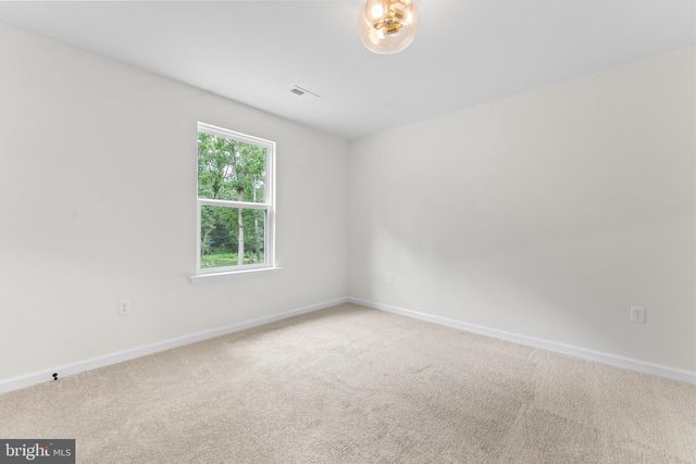 12308 PINEY LN, Remington, VA 22734