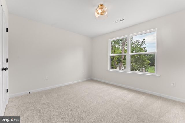 12308 PINEY LN, Remington, VA 22734