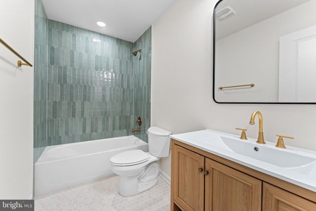 12308 PINEY LN, Remington, VA 22734