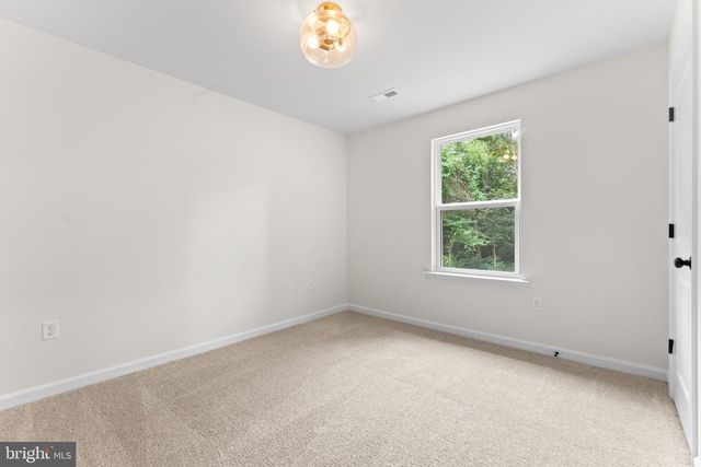 12308 PINEY LN, Remington, VA 22734