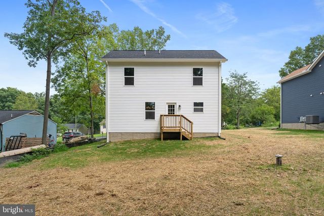 12308 PINEY LN, Remington, VA 22734