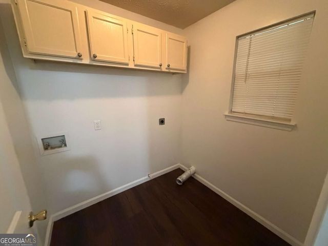 9469 Carnes Crossing Circle, Jonesboro, GA 30236