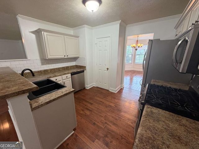 9469 Carnes Crossing Circle, Jonesboro, GA 30236
