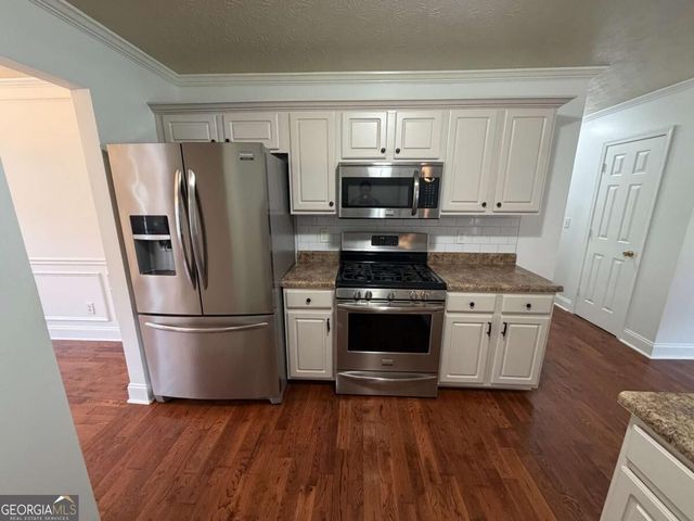 9469 Carnes Crossing Circle, Jonesboro, GA 30236