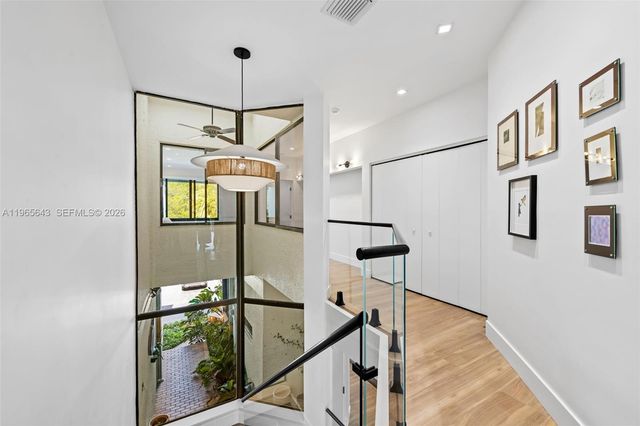 2662 NE 135th St, North Miami, FL 33181