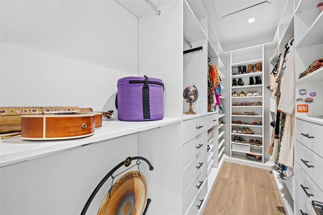 2662 NE 135th St, North Miami, FL 33181