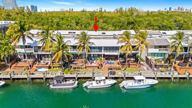 2662 NE 135th St, North Miami, FL 33181