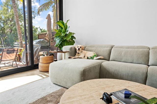 2662 NE 135th St, North Miami, FL 33181