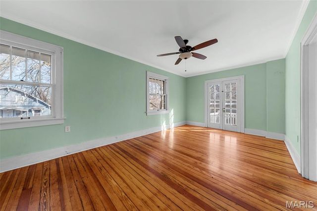 425 S Clark Avenue, Ferguson, MO 63135