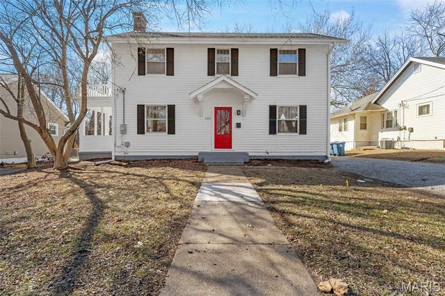 425 S Clark Avenue, Ferguson, MO 63135
