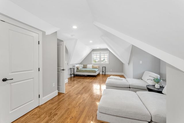 17 June Street 2, Boston, MA 02131