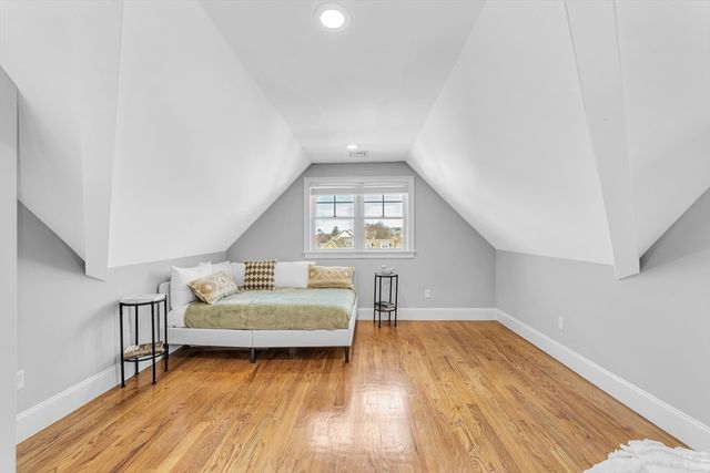 17 June Street 2, Boston, MA 02131