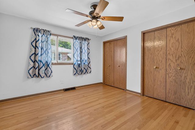 10628 Lockwood Avenue, Oak Lawn, IL 60453