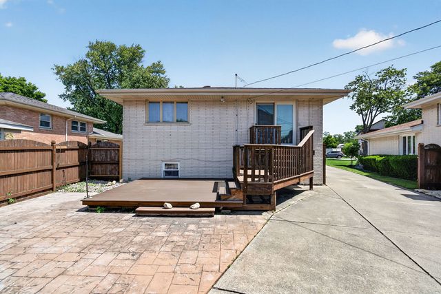 10628 Lockwood Avenue, Oak Lawn, IL 60453