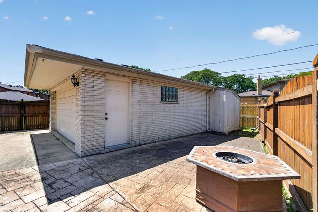 10628 Lockwood Avenue, Oak Lawn, IL 60453