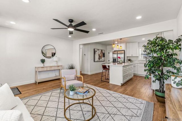 1334 E Division St, National City, CA 91950