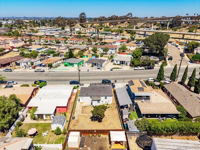1334 E Division St, National City, CA 91950