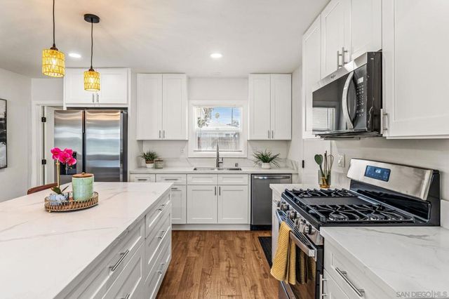 1334 E Division St, National City, CA 91950