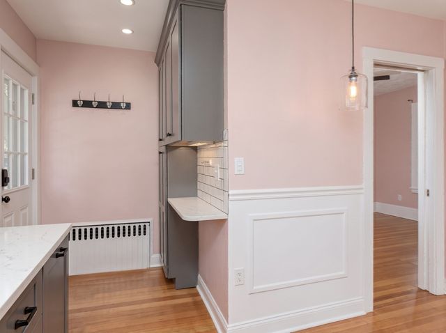 33 Vine St 2, Melrose, MA 02176