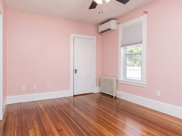 33 Vine St 2, Melrose, MA 02176