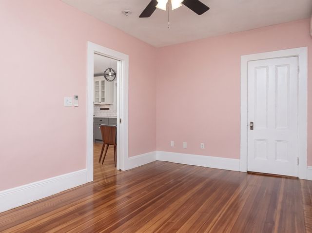 33 Vine St 2, Melrose, MA 02176