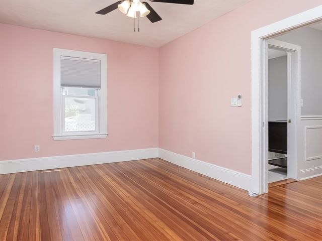 33 Vine St 2, Melrose, MA 02176