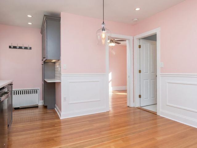 33 Vine St 2, Melrose, MA 02176