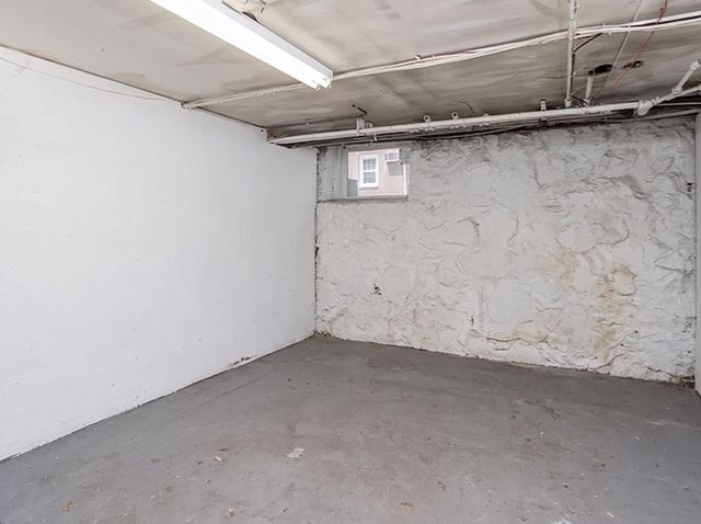 33 Vine St 2, Melrose, MA 02176