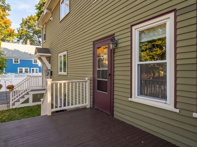 33 Vine St 2, Melrose, MA 02176