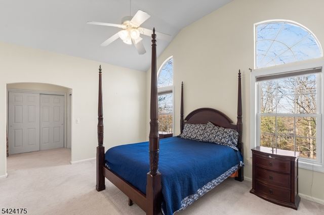 70 Hartley Ln, Bernards Twp., NJ 07920