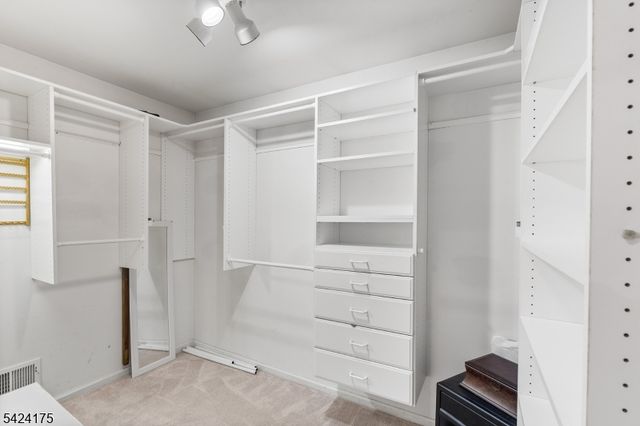 70 Hartley Ln, Bernards Twp., NJ 07920