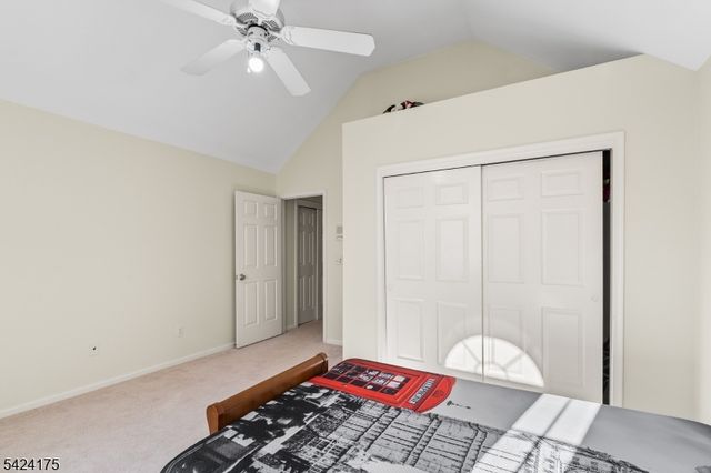 70 Hartley Ln, Bernards Twp., NJ 07920