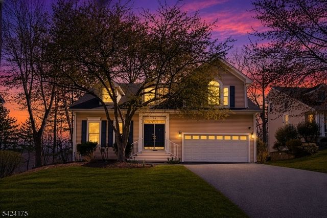 70 Hartley Ln, Bernards Twp., NJ 07920