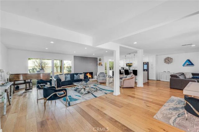 5352 Orrville, Woodland Hills, CA 91367