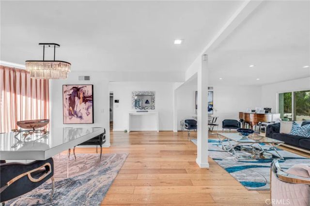 5352 Orrville, Woodland Hills, CA 91367