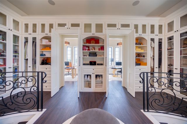 2621 Whispering Oaks Cove, Cedar Hill, TX 75104