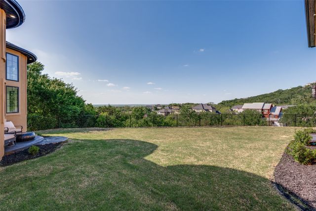 2621 Whispering Oaks Cove, Cedar Hill, TX 75104