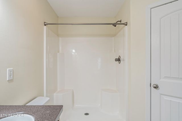 8001 Gatekeeper Way, Knoxville, TN 37931