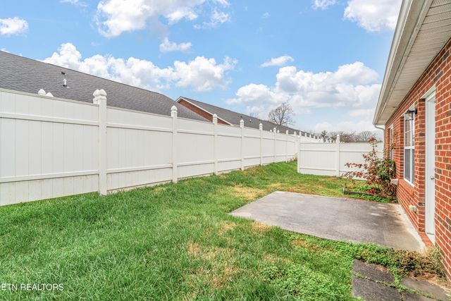 8001 Gatekeeper Way, Knoxville, TN 37931