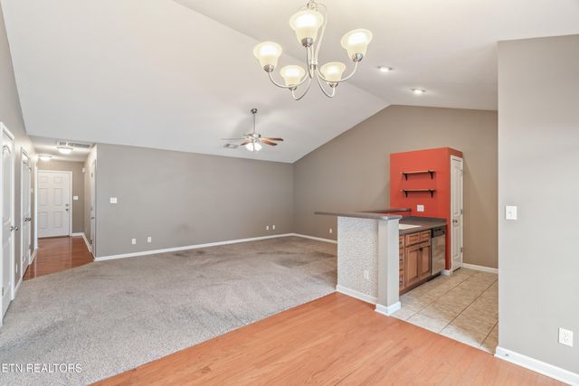 8001 Gatekeeper Way, Knoxville, TN 37931