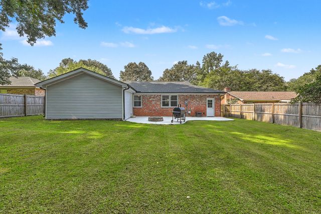 221 Judith Drive, Summerville, SC 29485