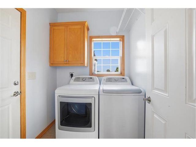 1615 Rolling Hills Lane, River Falls, WI 54022