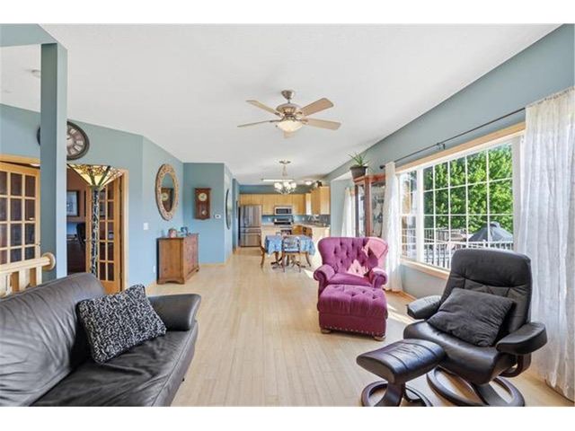1615 Rolling Hills Lane, River Falls, WI 54022