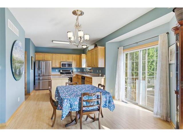1615 Rolling Hills Lane, River Falls, WI 54022