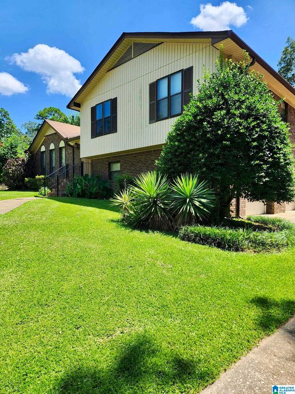 1309 8TH PLACE, Pleasant Grove, AL 35127