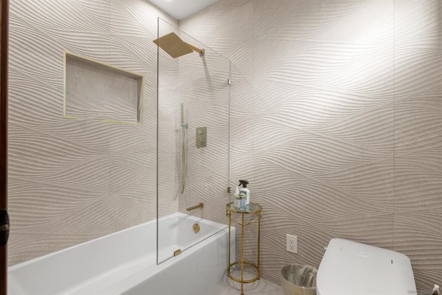 1524 SANTA ELENA CT., Solana Beach, CA 92075